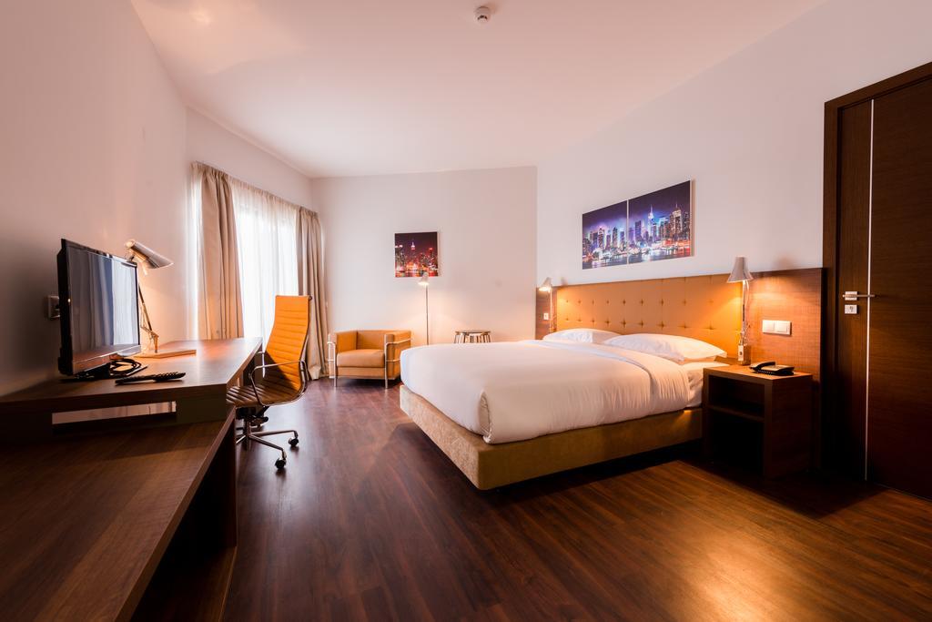 Hotel Vip Executive Tete Room photo